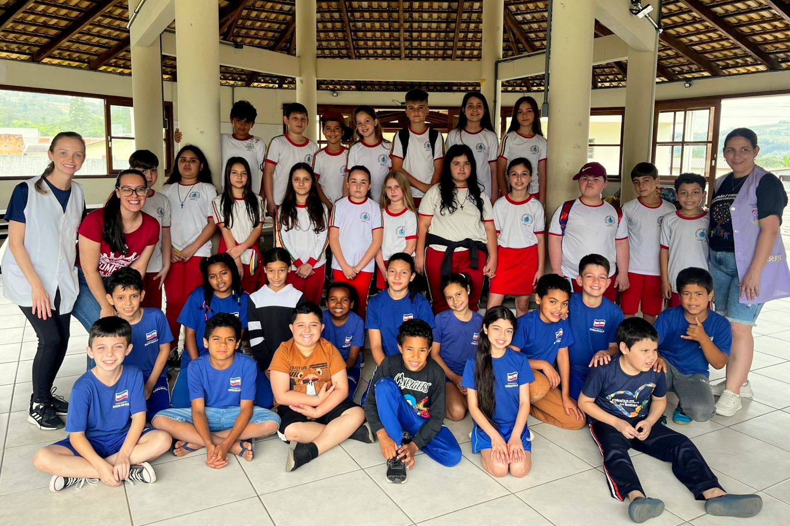 Escolas de Siderópolis e Treviso realizaram intercâmbio cultural por meio d